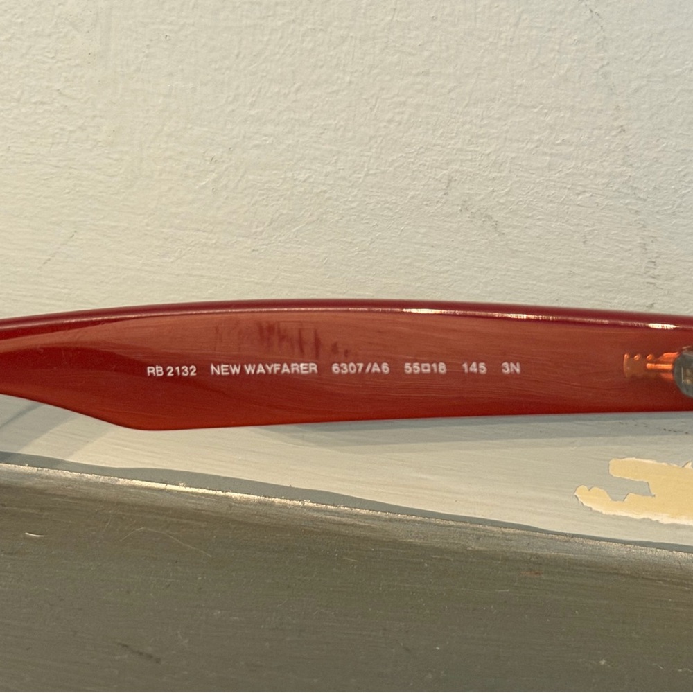 "New Wayfarer" Ray-Ban tan and burgundy Sunglasses. Worn but like new. - Picture 3 of 8